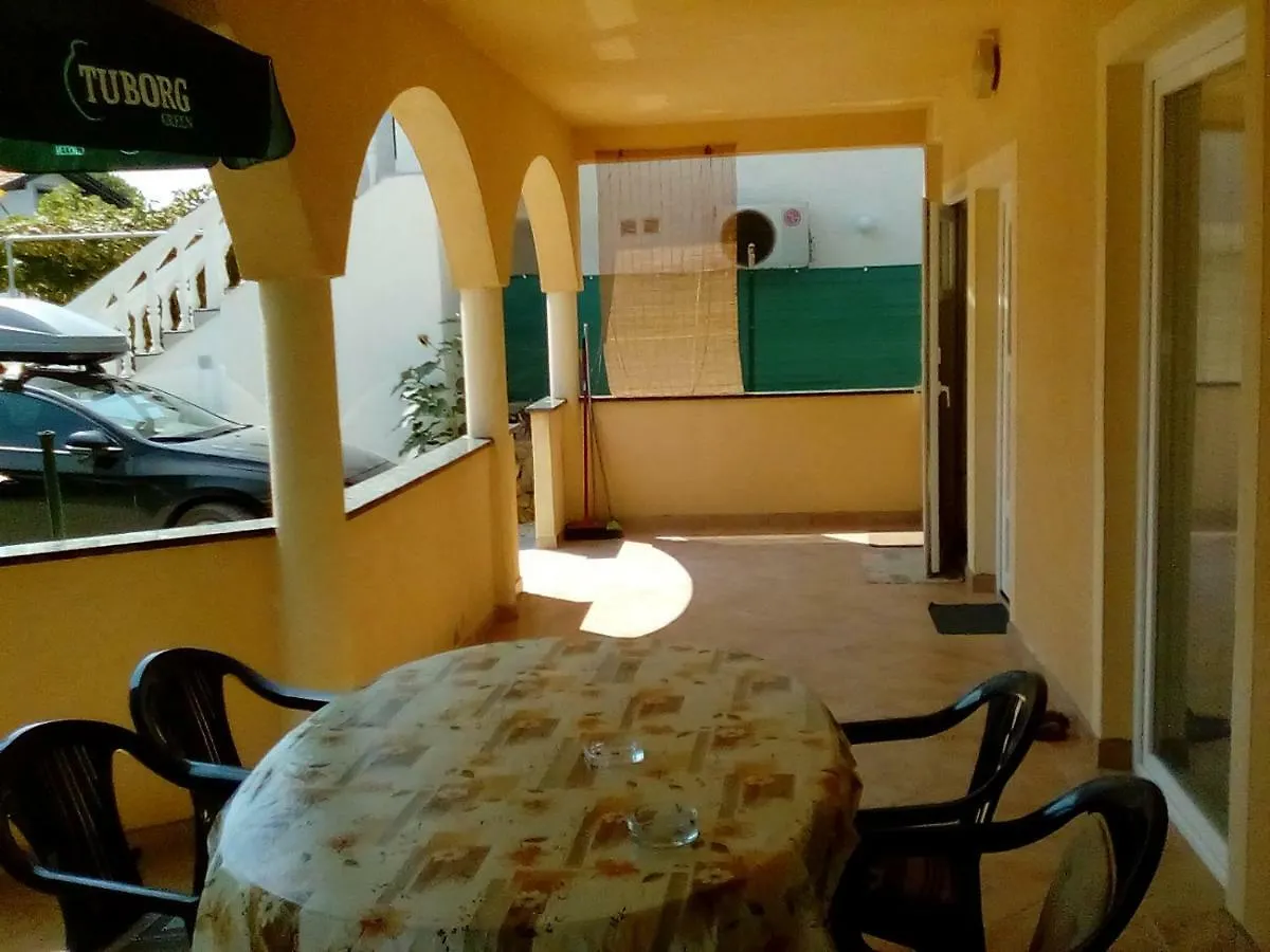Apartmani Hasnek Horvátország