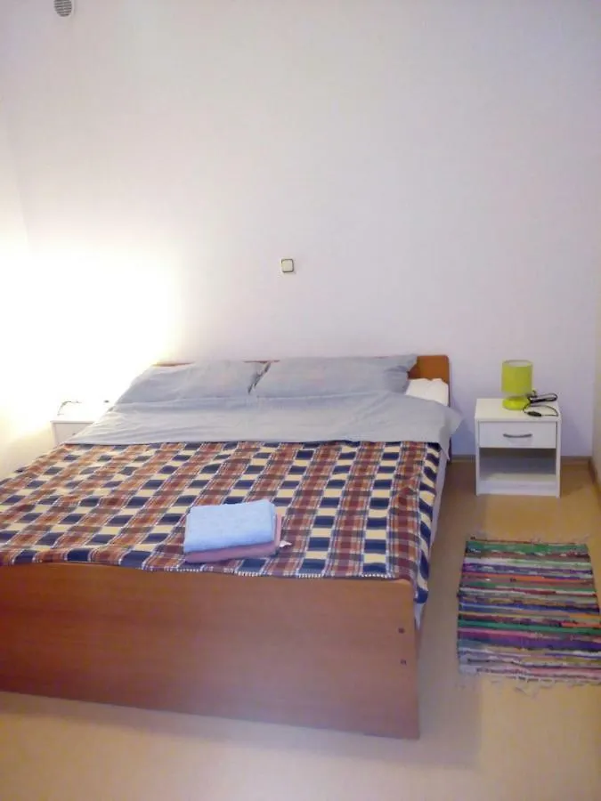 Apartmani Hasnek Vir